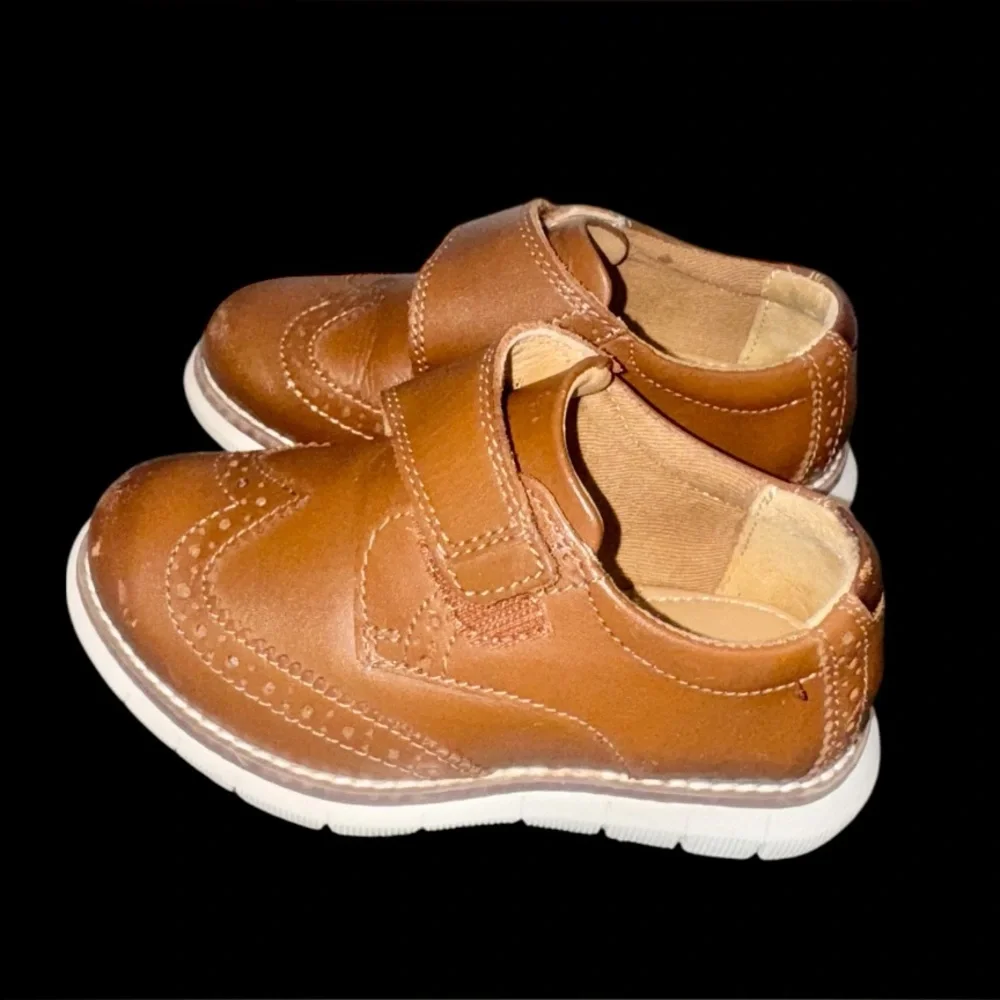 Johnston & Murphy wing tip brown leather loafers boys shoes size 7